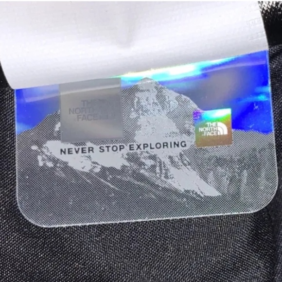 The North Face Women’s Pilson Waterproof 550-Down Winter Jacket Black Sz M - Picture 11 of 12